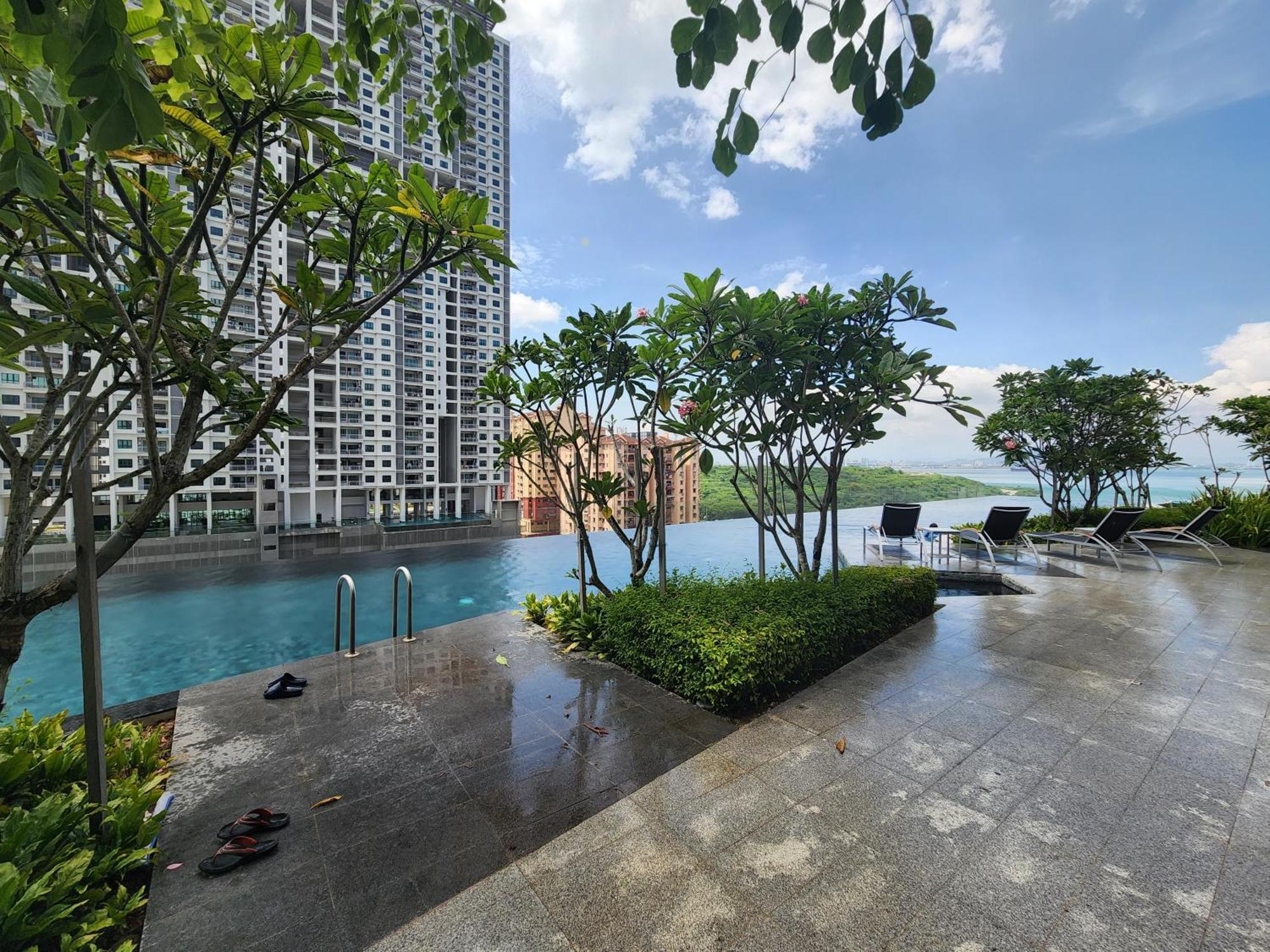 Urban Suites - Penang Jelutong Exterior foto